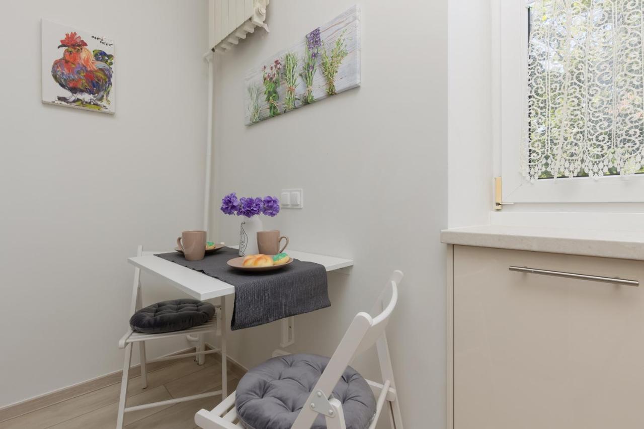 Raclawicka Cozy Studio Apartment By Noclegi Renters Warsaw Exterior photo